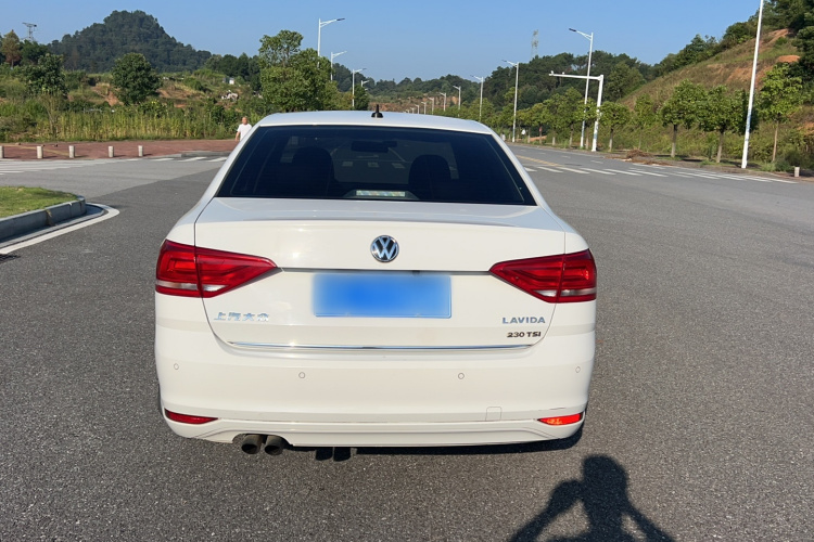 Volkswagen Lavida 2018 #9 Volkswagen Lavida 2018 car image #9