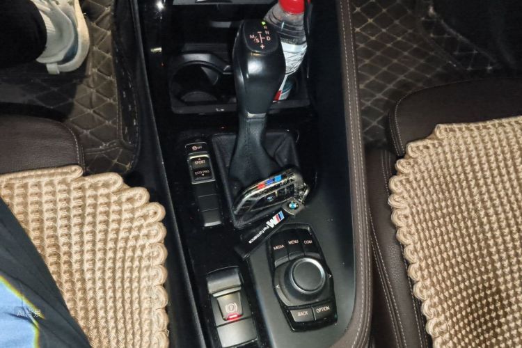 BMW X1 2018 #16 BMW X1 2018 car image #16