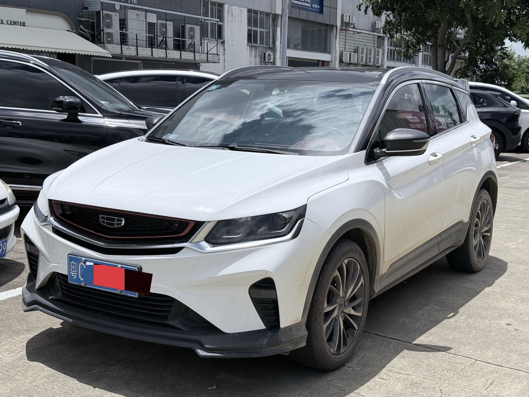 GEELY Coolray 2019 GEELY Coolray 2019 car image