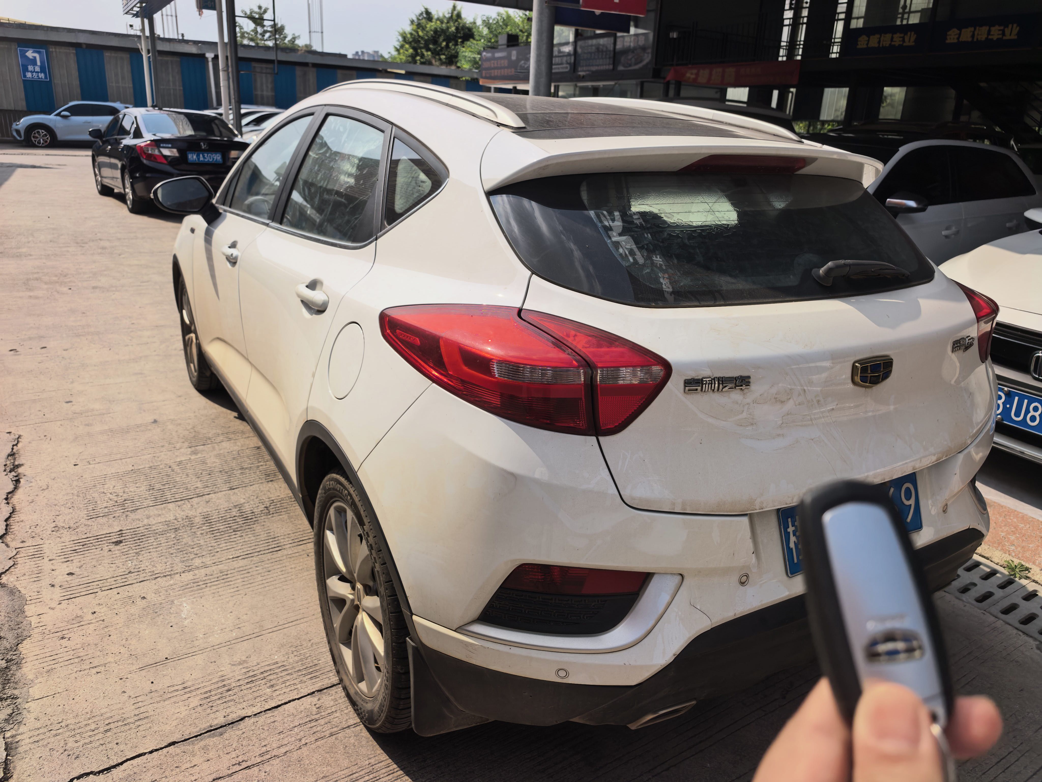 GEELY Emgrand GS 2017 #4 GEELY Emgrand GS 2017 immagine di auto #4