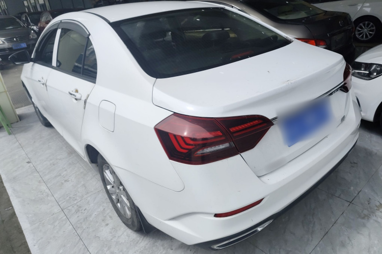 GEELY Emgrand 2021 car image #7