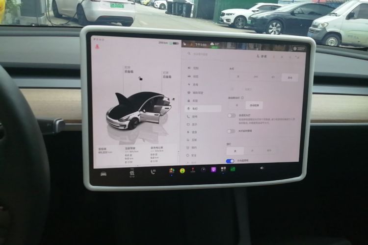 Tesla Model 3 2023 #13 Tesla Model 3 2023 car image #13