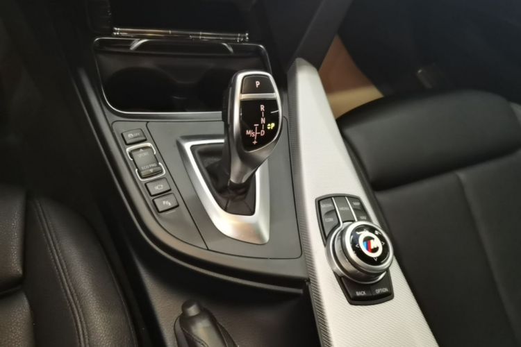 BMW 3 Series GT 2019 #14 BMW 3 Series GT 2019 immagine di auto #14