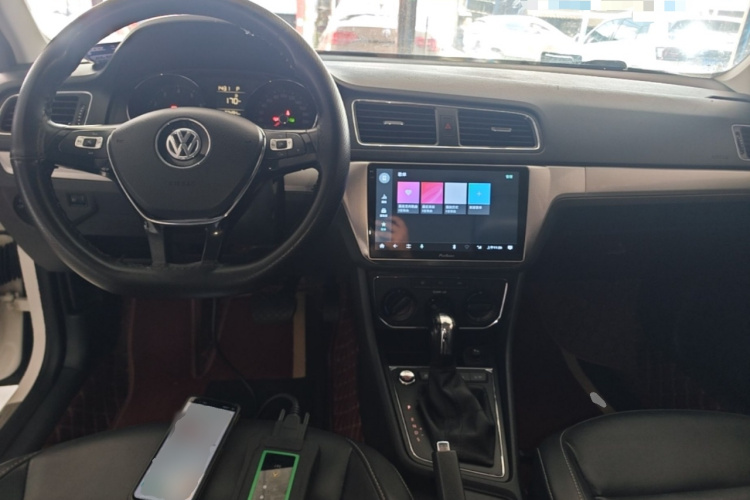 Volkswagen Lavida 2018 car image #10