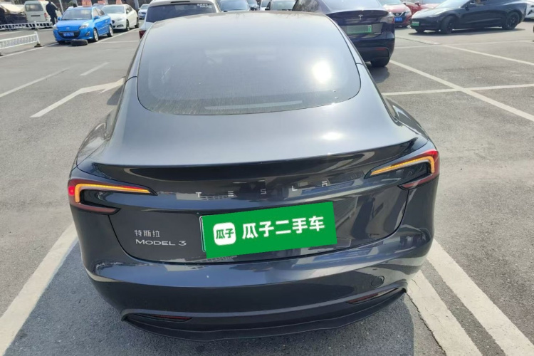 Tesla Model 3 2024 #6 Tesla Model 3 2024 car image #6