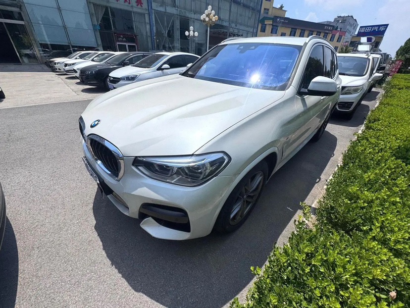 BMW X3 2021 BMW X3 2021 car image