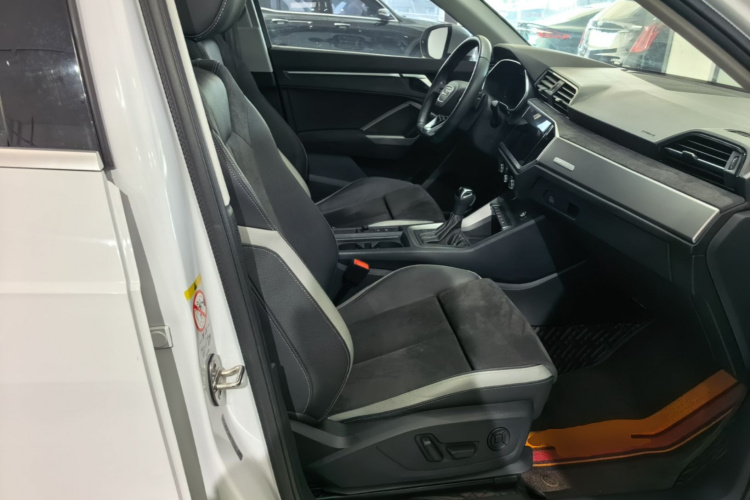 Audi Q3 2022 #24 Audi Q3 2022 immagine di auto #24