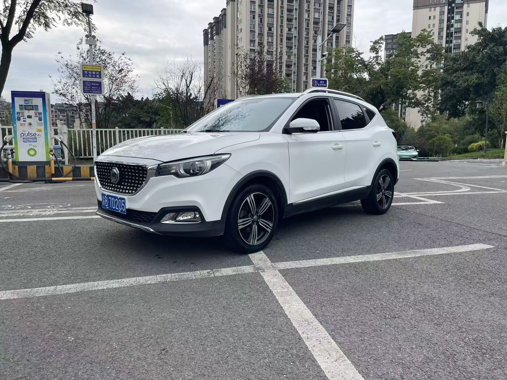 MG ZS 2018 MG ZS 2018 car image