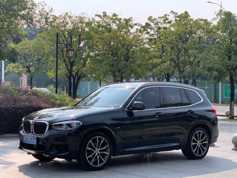 BMW X3 2021 BMW X3 2021 car image