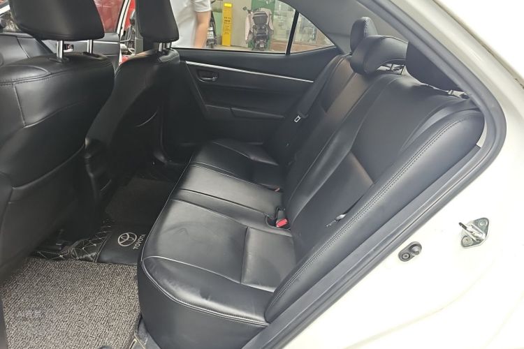 Toyota Corolla 2019 #19 Toyota Corolla 2019 car image #19