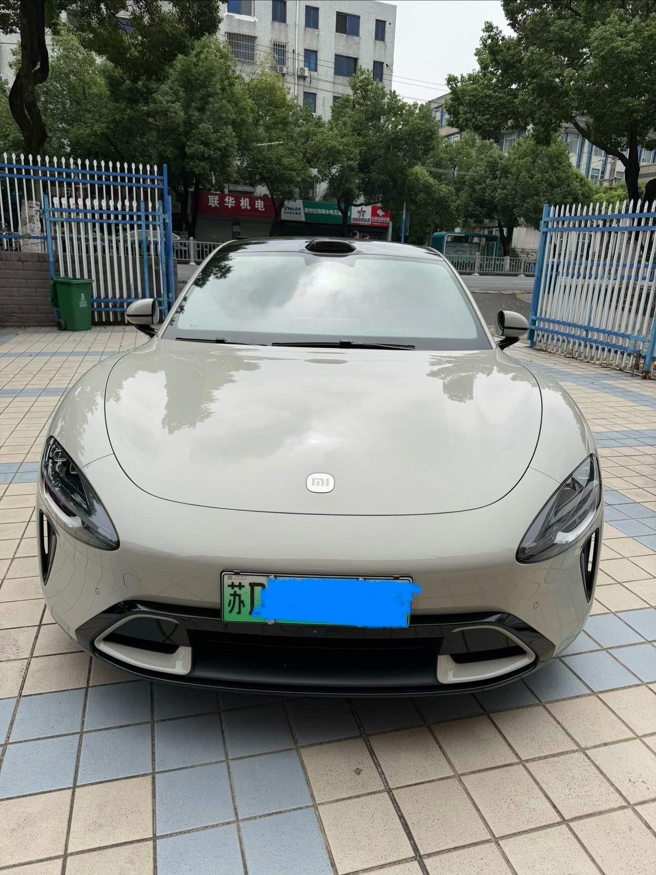 MI SU7 2024 car image #2