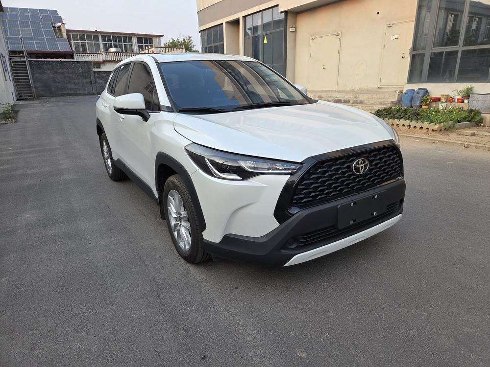 2023 car image #3