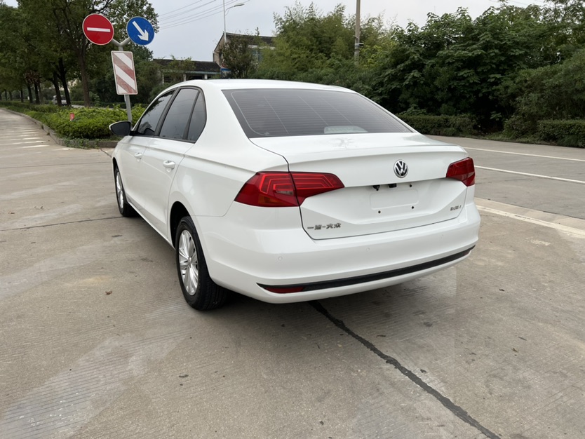 Volkswagen Bora 2017 imagem de carro #5