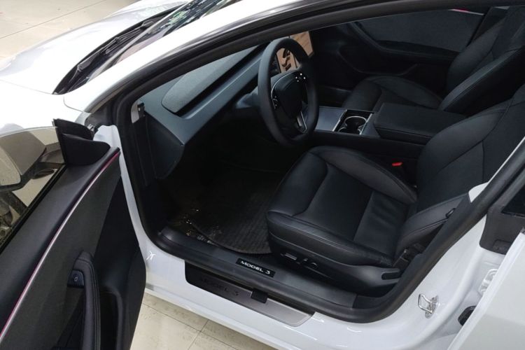 Tesla Model 3 2024 #16 Tesla Model 3 2024 car image #16