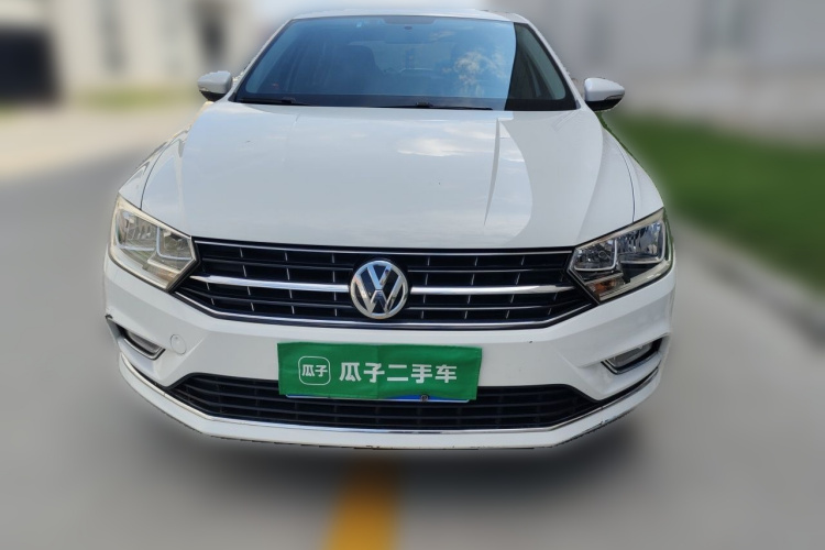 Volkswagen Bora 2016 car image #3