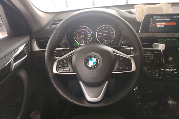 BMW X1 2018 #11 BMW X1 2018 car image #11