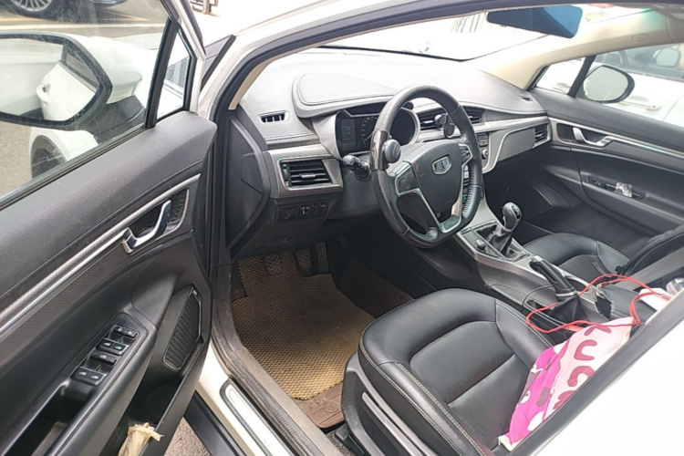 GEELY Emgrand GS 2016 صورة سيارة #16