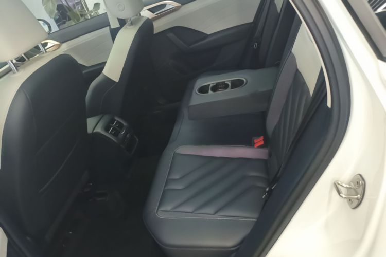 Volkswagen Tharu 2023 #17 Volkswagen Tharu 2023 immagine di auto #17