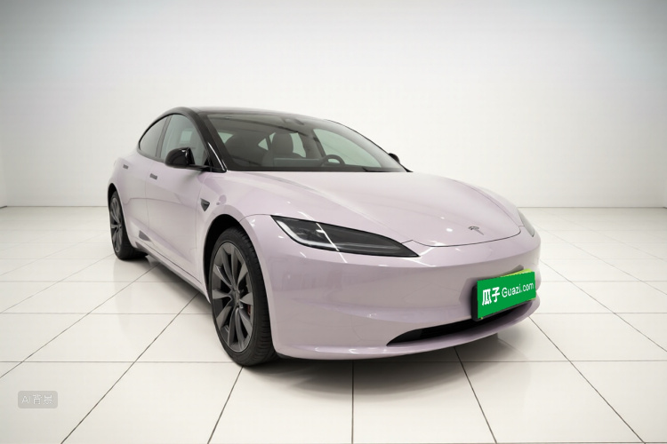 Tesla Model 3 2024 car image #4