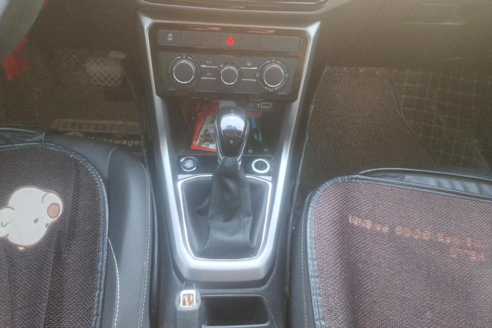 Volkswagen T-Cross 2021 #14 Volkswagen T-Cross 2021 immagine di auto #14