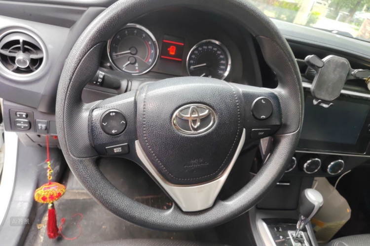 Toyota Corolla 2017 car image #12
