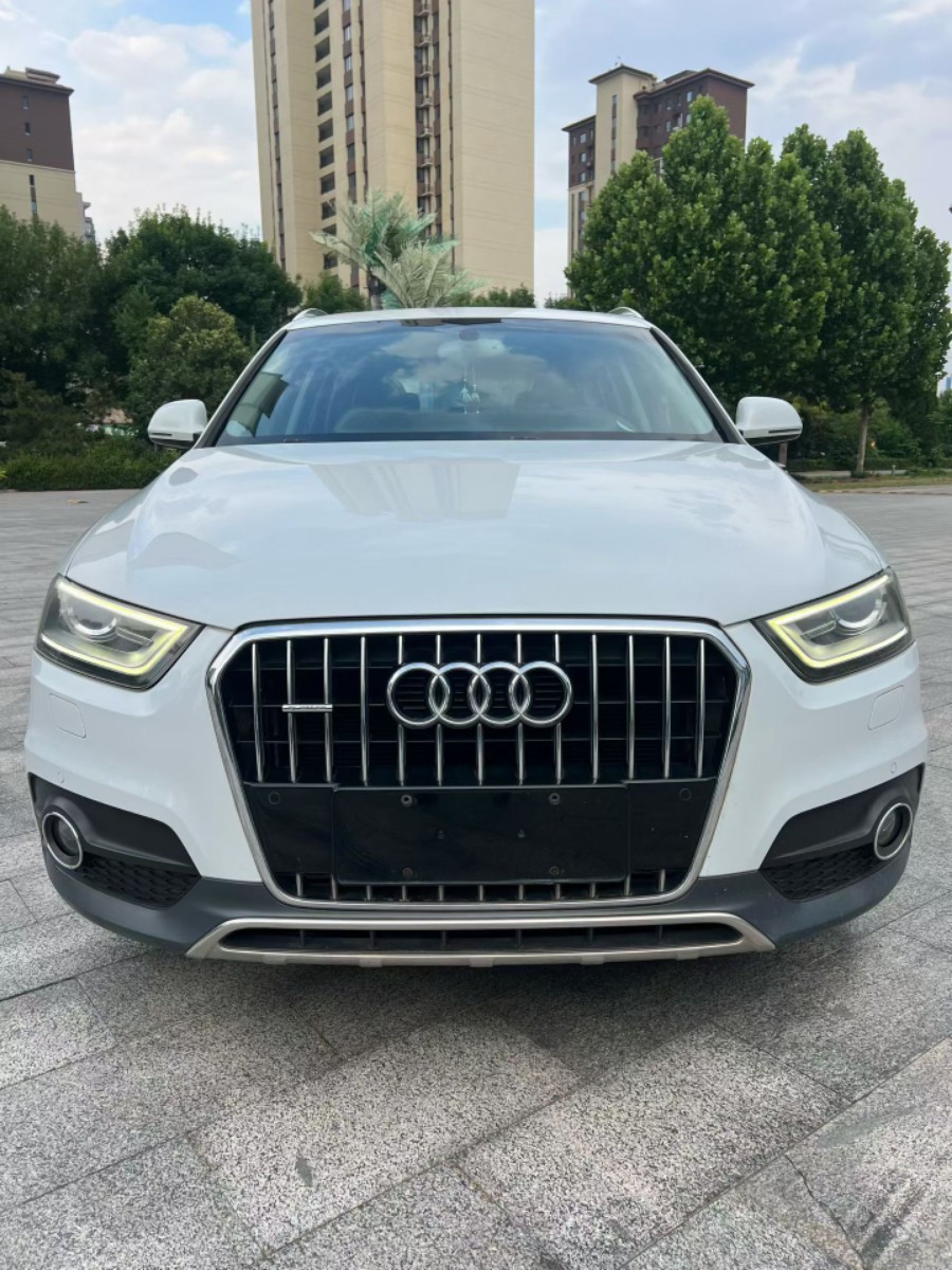 Audi Q3 (Imported) 2014 car image #2