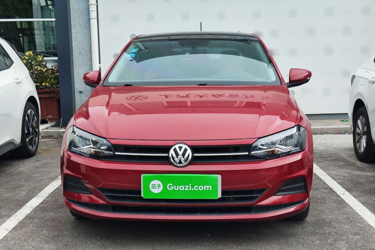 Volkswagen Polo 2019 car image #3