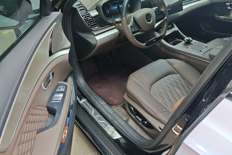 BYD Han 2024 #12 BYD Han 2024 immagine di auto #12