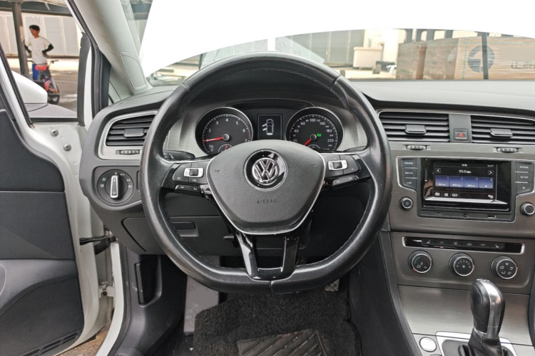 Volkswagen Golf 2016 #11 Volkswagen Golf 2016 car image #11