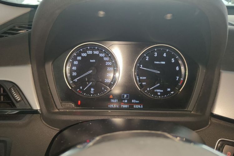 BMW X1 2019 #12 BMW X1 2019 car image #12