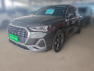 Audi Q3 2021 immagine di auto 