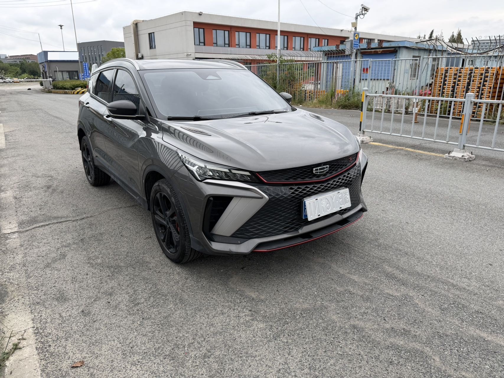 GEELY Coolray 2023 car image #2
