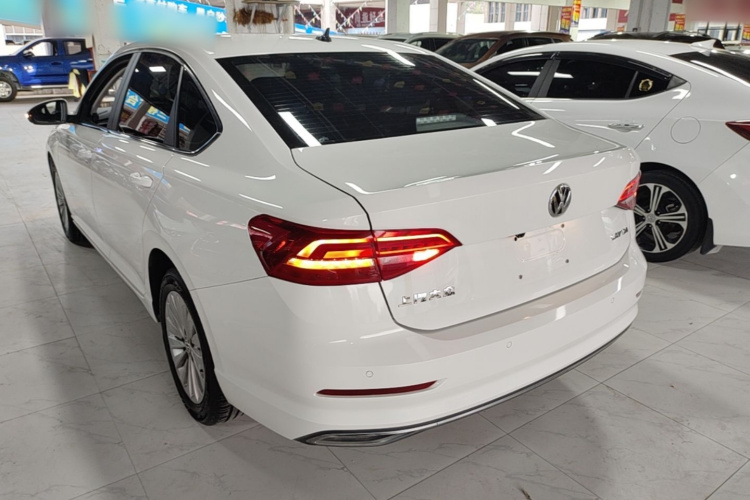 Volkswagen Lavida 2019 #5 Volkswagen Lavida 2019 car image #5