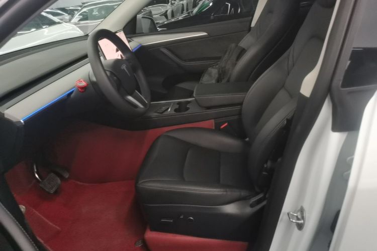 Tesla Model Y 2024 #15 Tesla Model Y 2024 immagine di auto #15