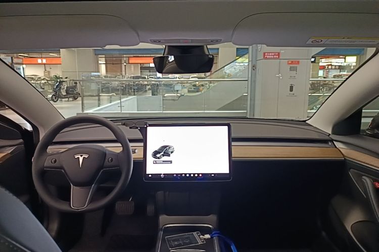 Tesla Model 3 2021 #10 Tesla Model 3 2021 car image #10