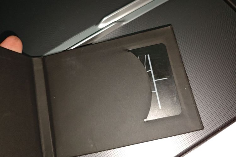 Tesla Model 3 2025 car image #9