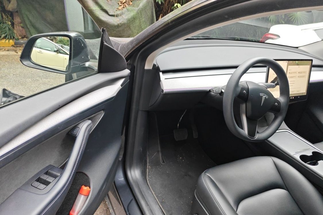 Tesla Model Y 2024 #23 Tesla Model Y 2024 imagen de coche #23