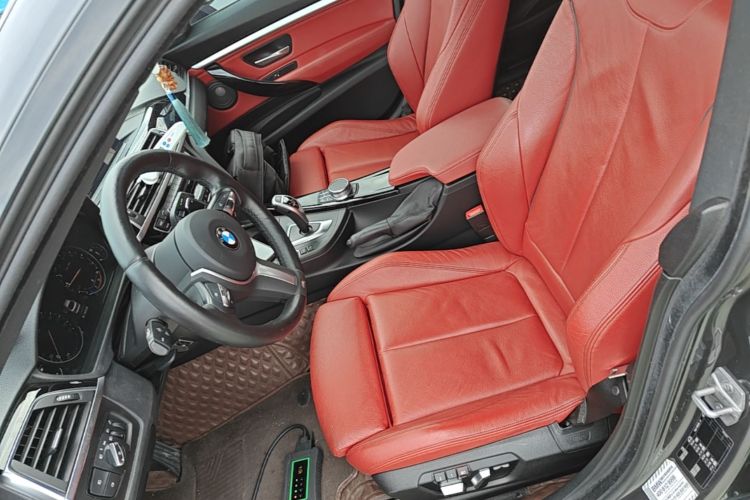 BMW 3 Series GT 2020 car image #15