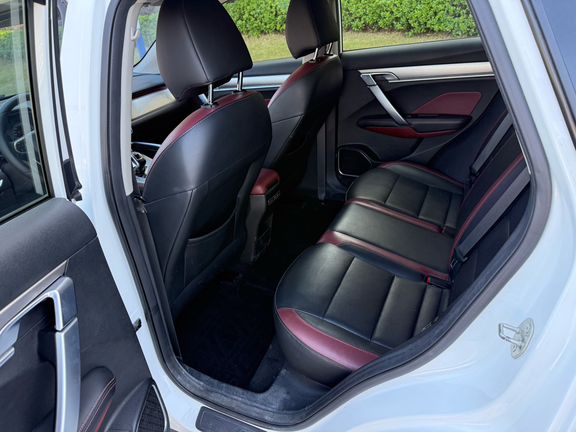 GEELY Coolray 2021 car image #9
