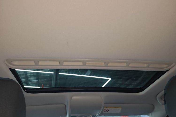 Volkswagen Polo 2016 #18 Volkswagen Polo 2016 car image #18