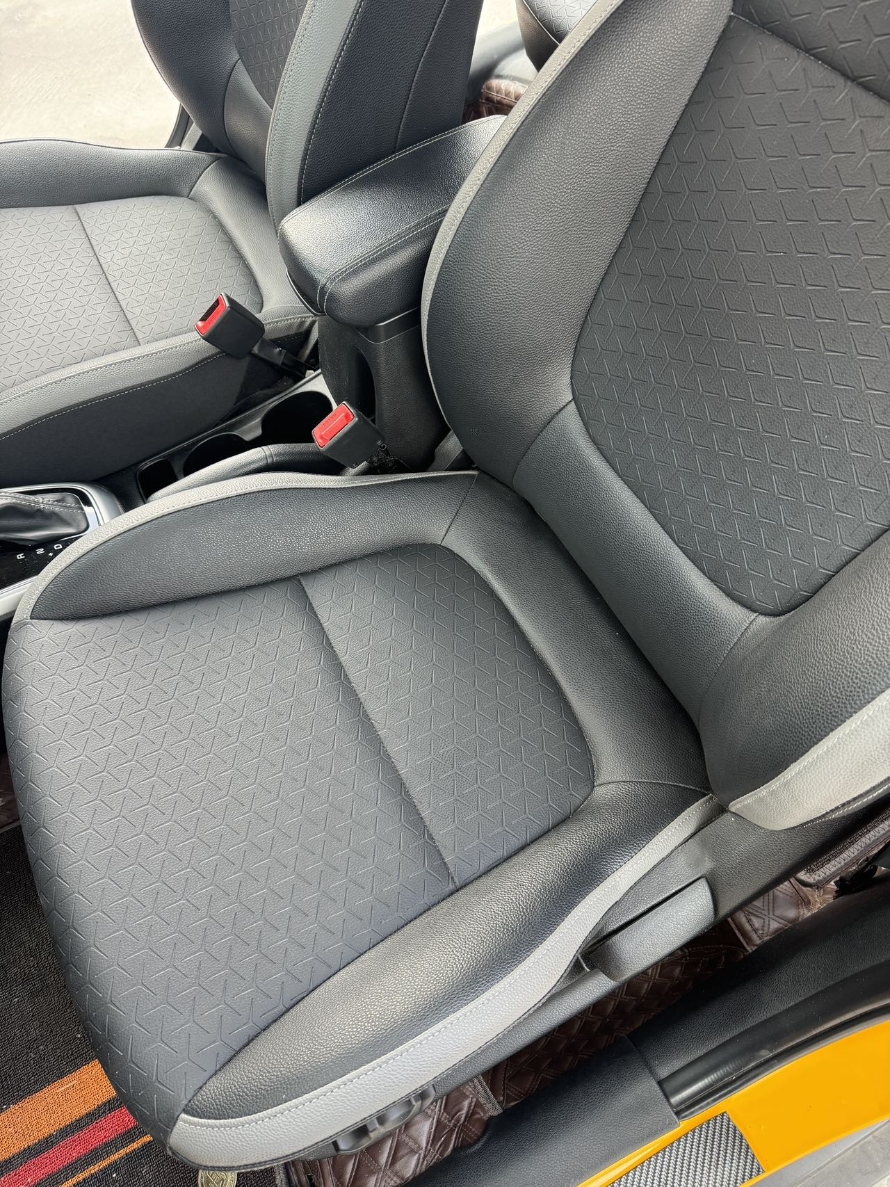 Kia KX1 2019 car image #8