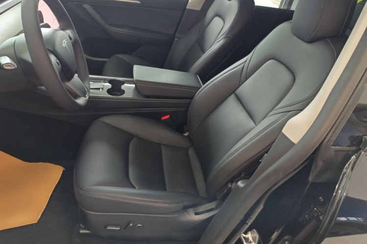 Tesla Model Y 2021 #15 Tesla Model Y 2021 car image #15