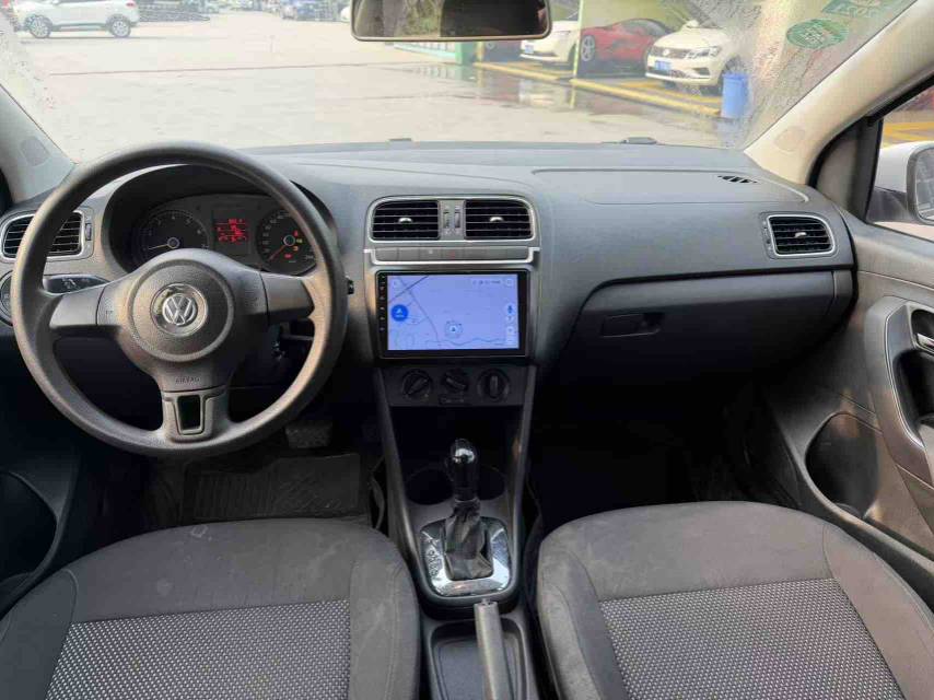 Volkswagen Polo 2014 #5 Volkswagen Polo 2014 car image #5