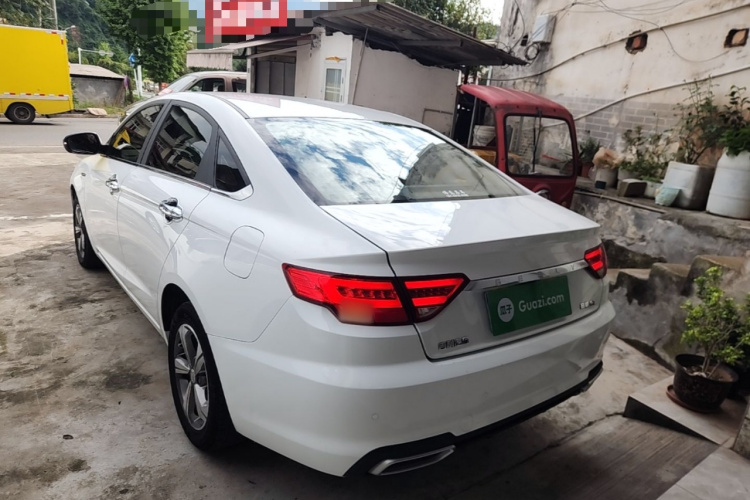 GEELY Emgrand GL 2019 immagine di auto #5