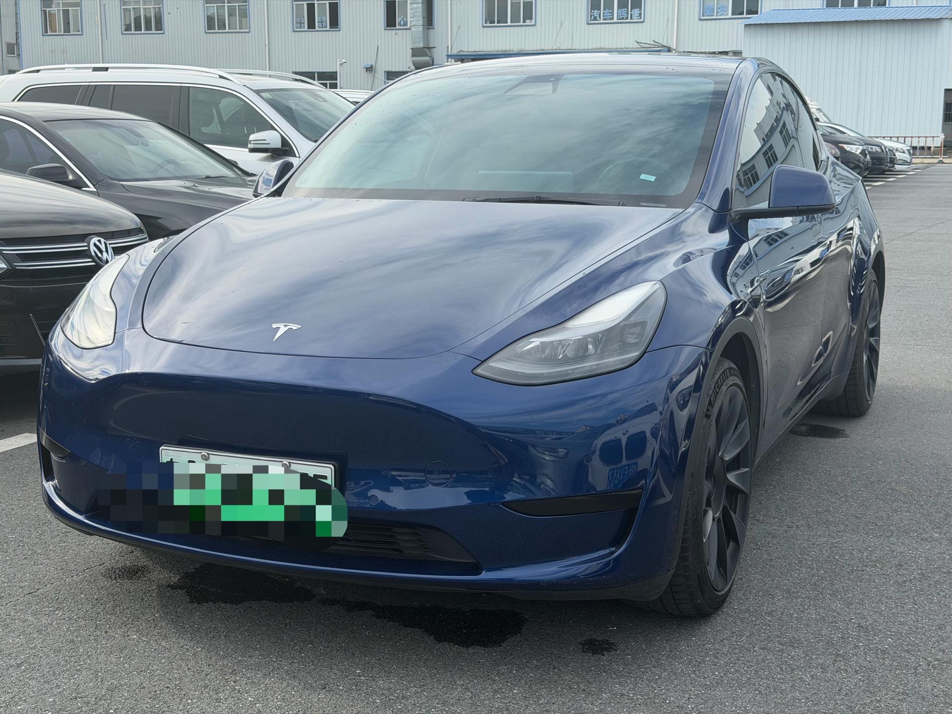 Tesla Model Y 2022 car image 