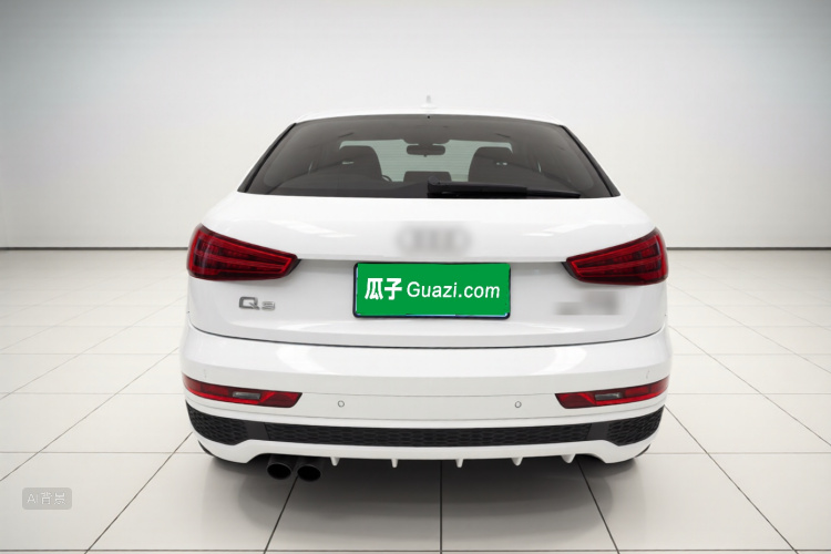 Audi Q3 2019 car image #6