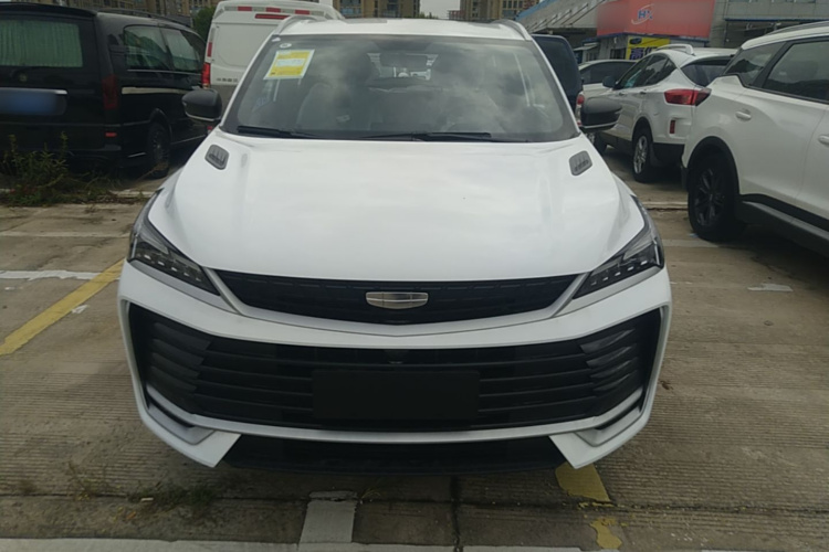 GEELY Coolray 2026 #3 GEELY Coolray 2026 изображение автомобиля #3