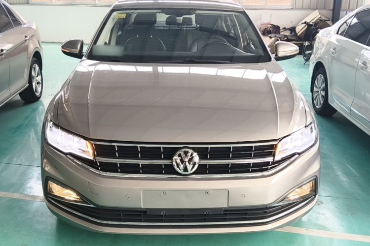 Volkswagen Bora 2018 car image #3