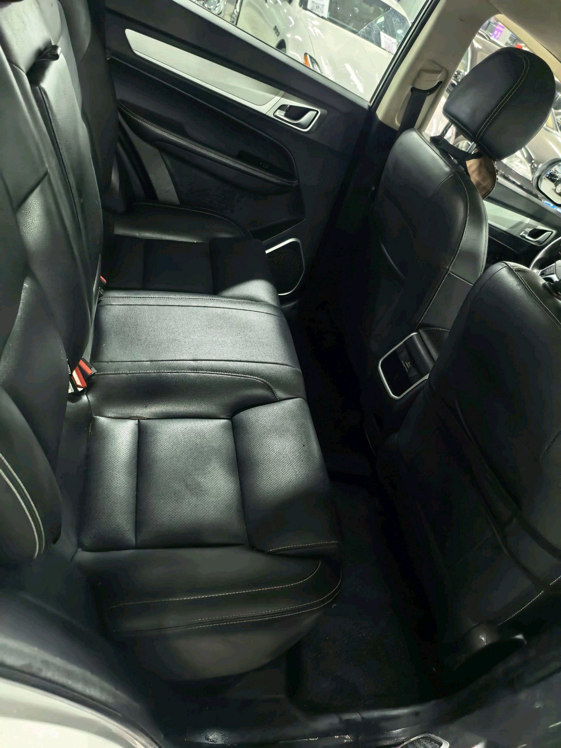 GEELY Vision X6 2019 car image #8