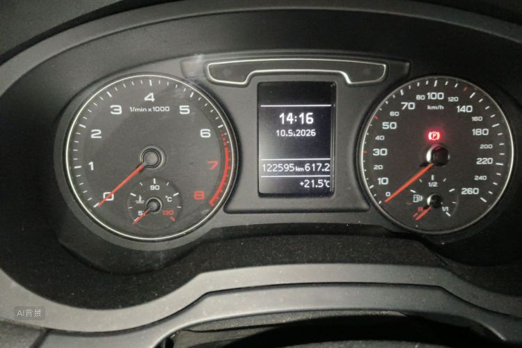 Audi Q3 2014 #14 Audi Q3 2014 car image #14